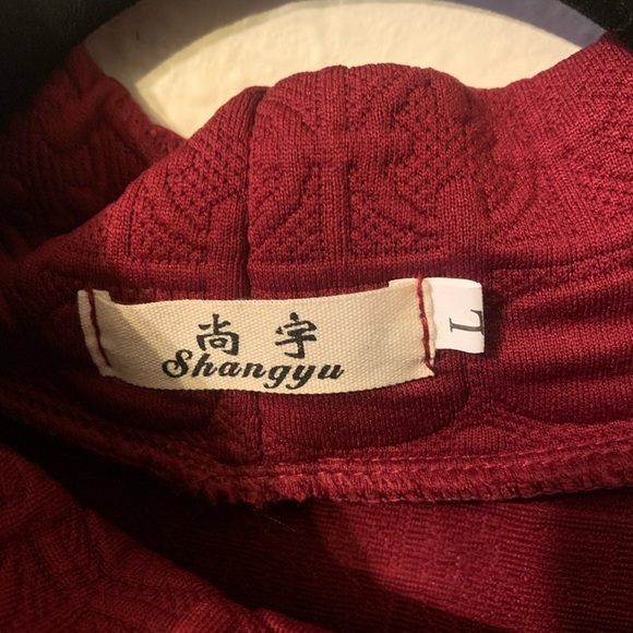 Shangyu Deep Red Mock Turtleneck Quilted Dress - Size L - Picture 3 of 8